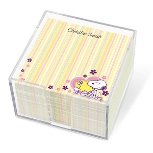 SNOOPY™ Personalized Note Sheets in a Cube