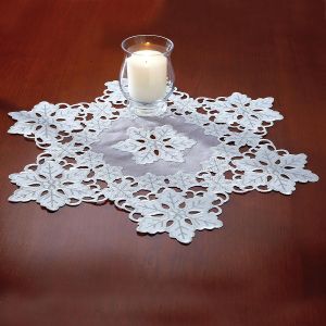 White & Silver Snowflake Round Table Linen