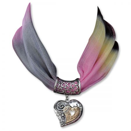 Heart Scarf Accent