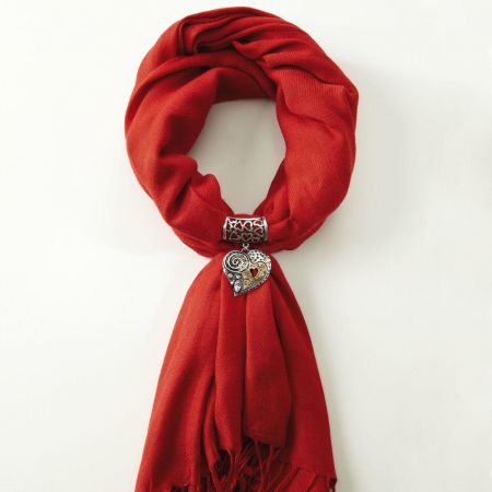 Heart Scarf Accent