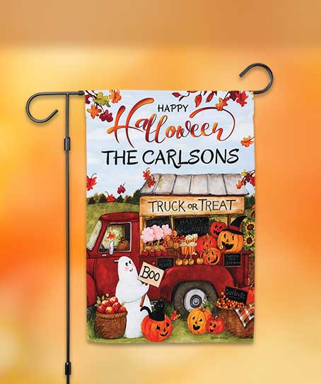 Shop Decor Looks at Current Catalog
